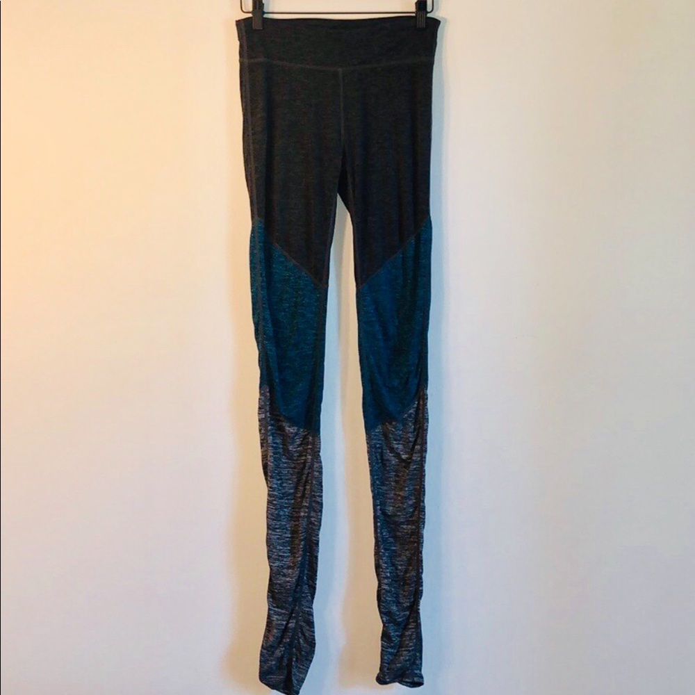 FREE PEOPLE color block leggings